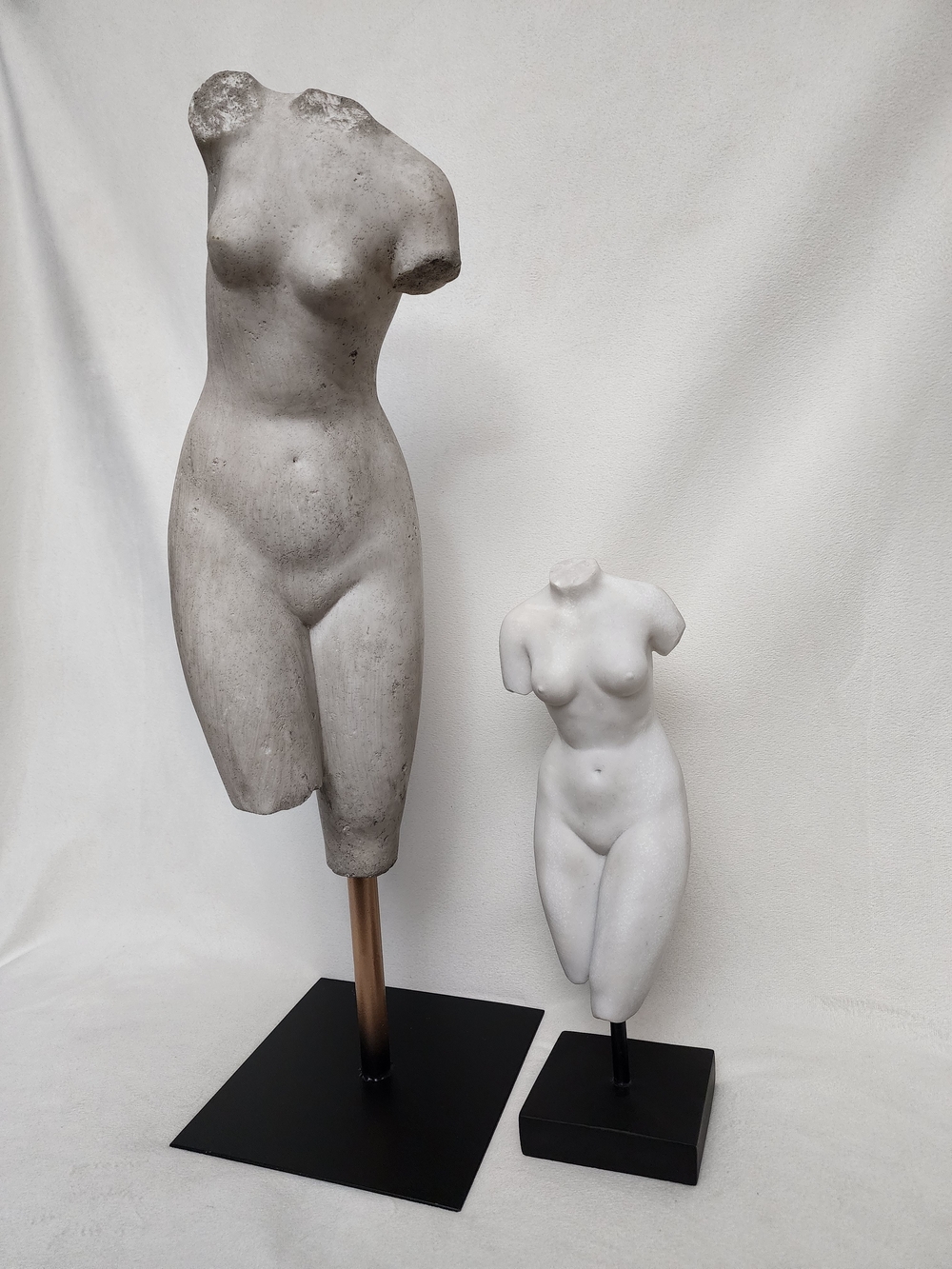 Minimalist Female Torso Sculptures Set - White and Light Gray 26" and 15" - Picture 3 of 3